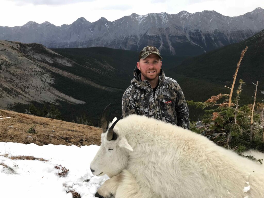 elk-valley-bighorn-game-Goats-IMG_0201-2000px-c82