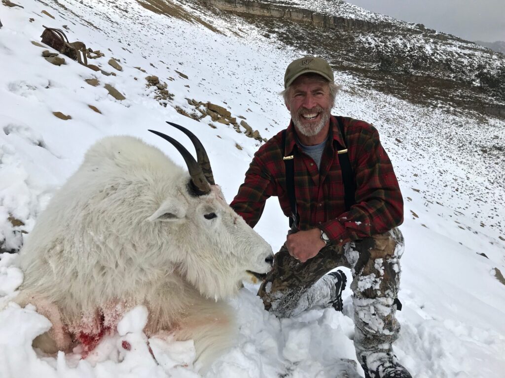 elk-valley-bighorn-game-Goats-IMG_7842-2000px-c82